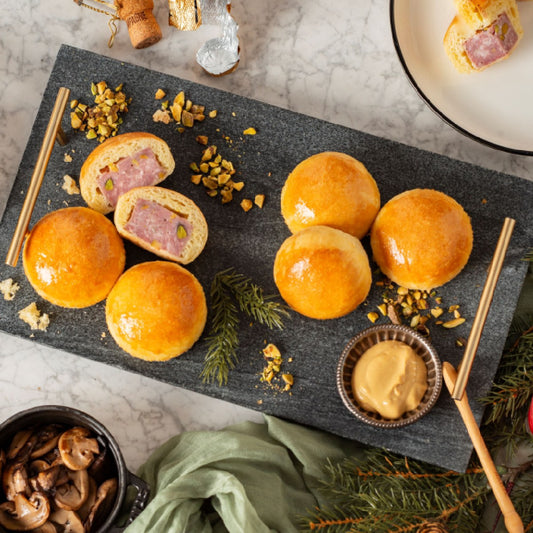 brioche saucisson de Lyon platter