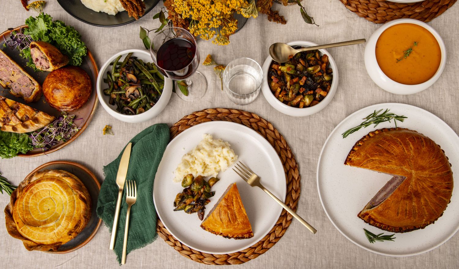 Dufour Gourmet Holiday Table